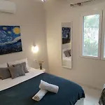 Art De L'eau 자킨토스 타운